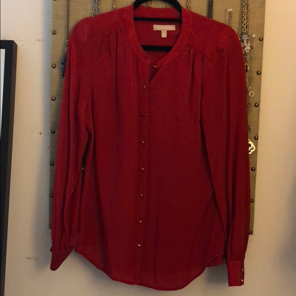 100% Silk Banana Republic Button Down Blouse